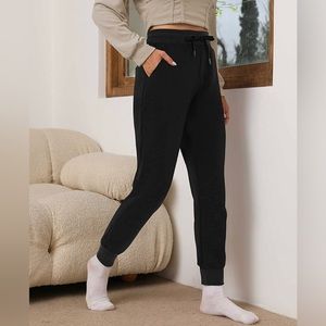 NWT Heathyoga Fleece Lined Joggers for Women